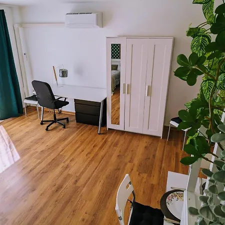 公寓 Superbe Studio 45 M Renove Avec Balcon Et Parking Gratuit *